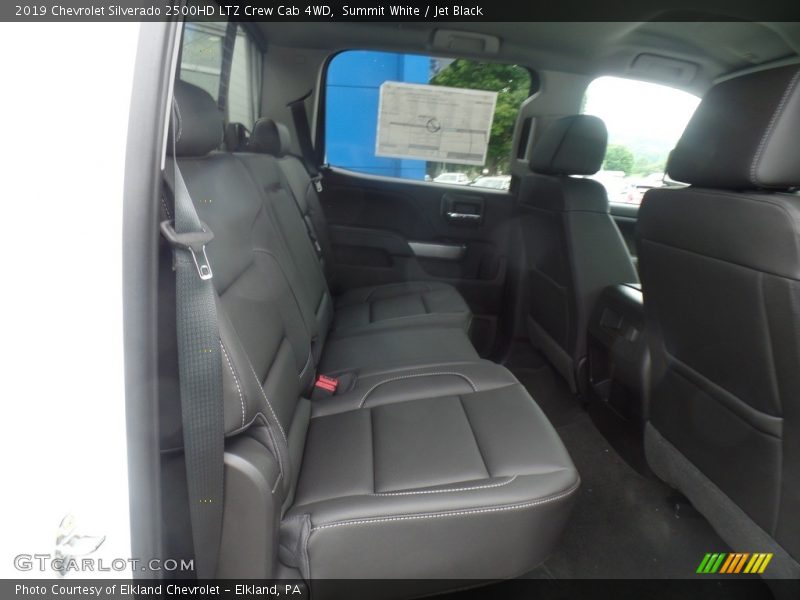 Summit White / Jet Black 2019 Chevrolet Silverado 2500HD LTZ Crew Cab 4WD