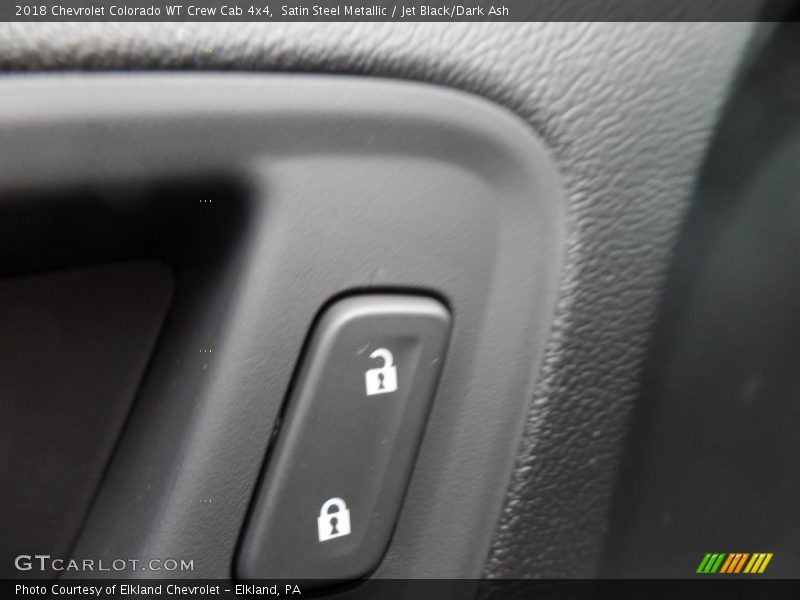 Satin Steel Metallic / Jet Black/Dark Ash 2018 Chevrolet Colorado WT Crew Cab 4x4