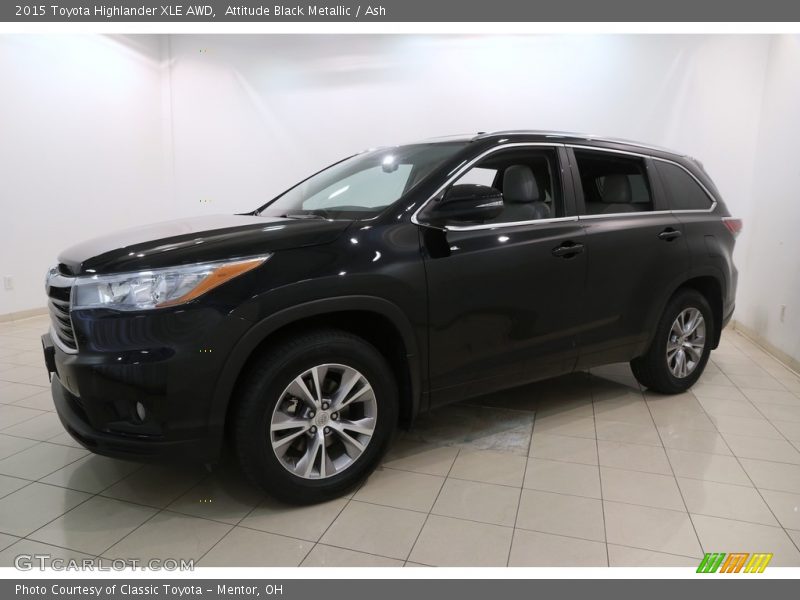 Attitude Black Metallic / Ash 2015 Toyota Highlander XLE AWD