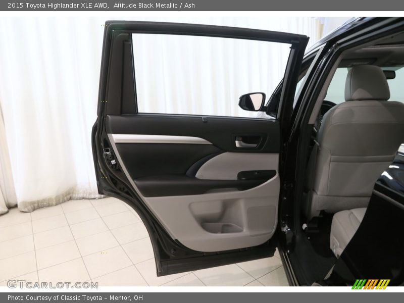 Attitude Black Metallic / Ash 2015 Toyota Highlander XLE AWD