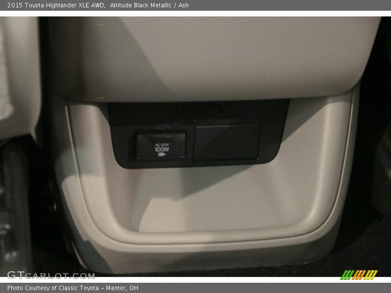 Attitude Black Metallic / Ash 2015 Toyota Highlander XLE AWD