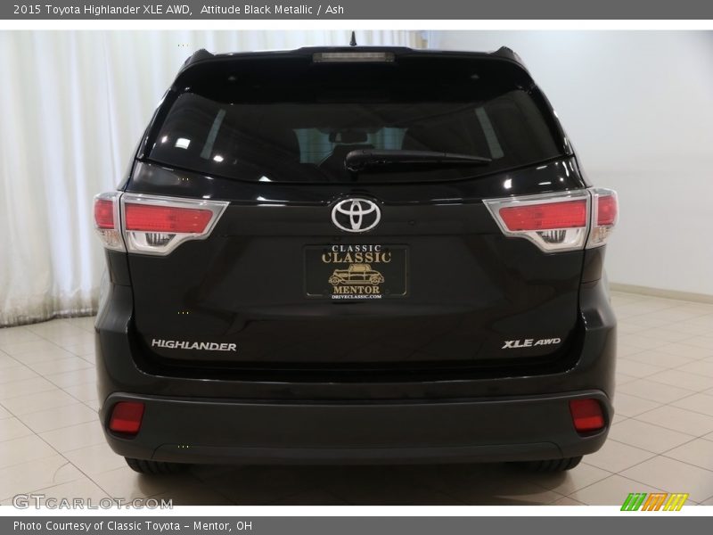 Attitude Black Metallic / Ash 2015 Toyota Highlander XLE AWD