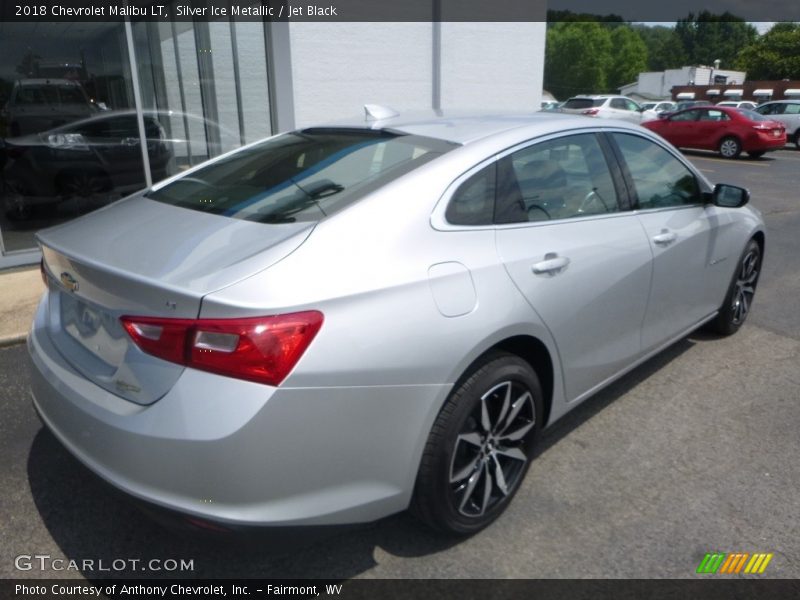Silver Ice Metallic / Jet Black 2018 Chevrolet Malibu LT