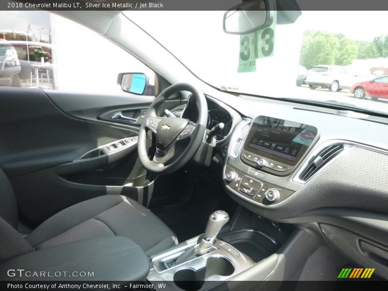 Silver Ice Metallic / Jet Black 2018 Chevrolet Malibu LT
