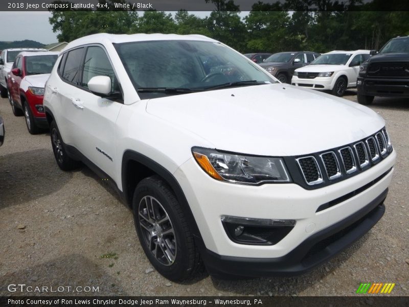 White / Black 2018 Jeep Compass Latitude 4x4