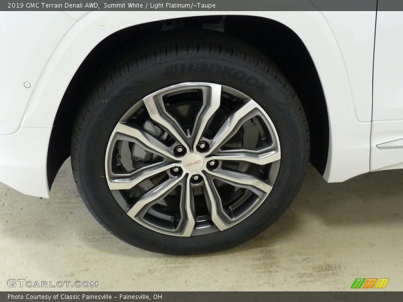  2019 Terrain Denali AWD Wheel