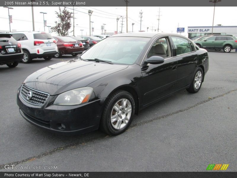 Super Black / Blond 2005 Nissan Altima 2.5 S