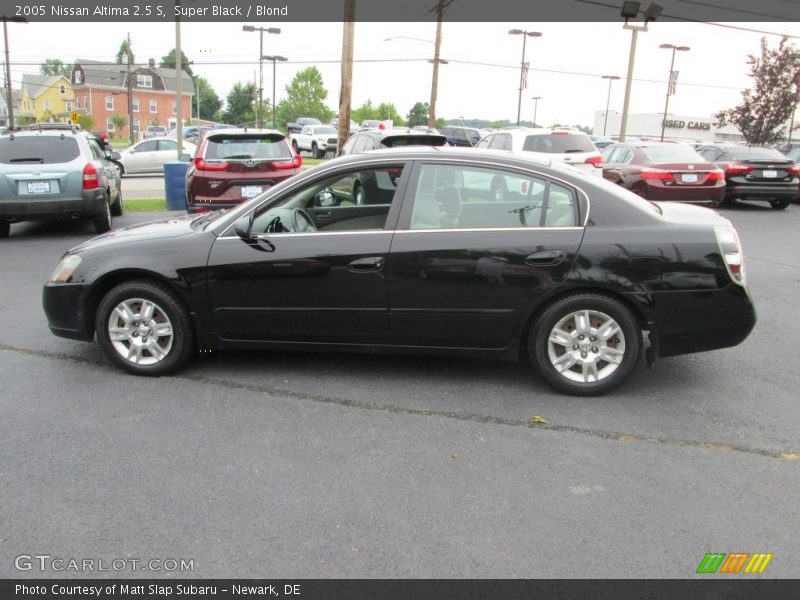 Super Black / Blond 2005 Nissan Altima 2.5 S