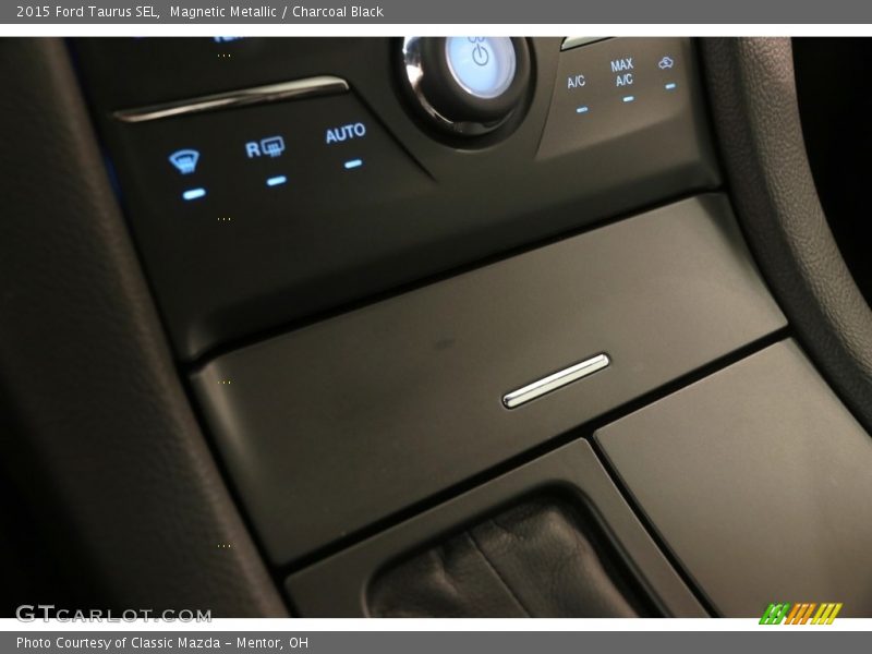 Magnetic Metallic / Charcoal Black 2015 Ford Taurus SEL