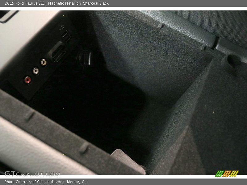 Magnetic Metallic / Charcoal Black 2015 Ford Taurus SEL