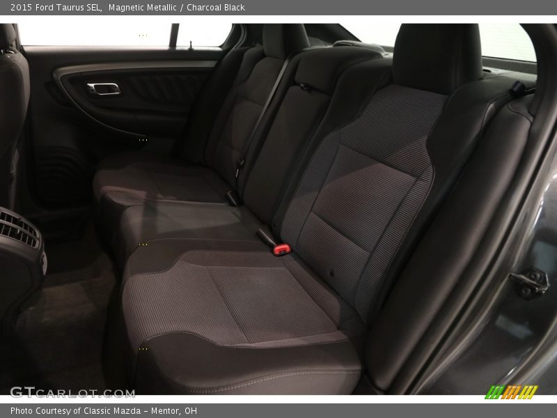 Magnetic Metallic / Charcoal Black 2015 Ford Taurus SEL