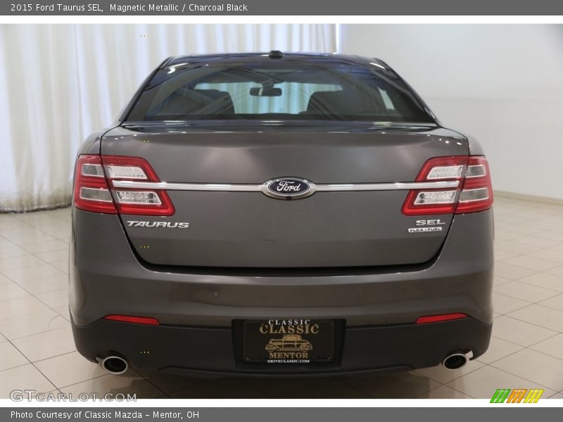 Magnetic Metallic / Charcoal Black 2015 Ford Taurus SEL