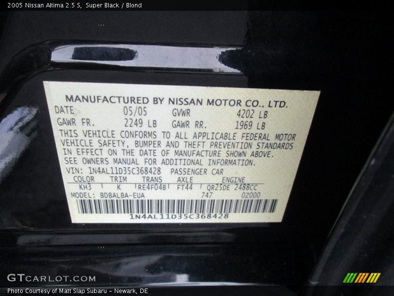 Super Black / Blond 2005 Nissan Altima 2.5 S