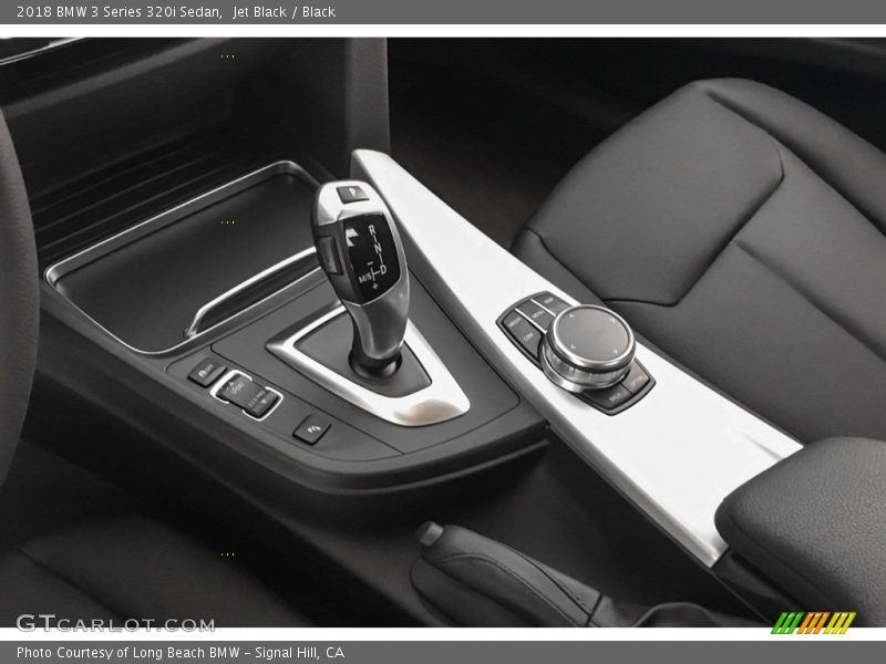 Jet Black / Black 2018 BMW 3 Series 320i Sedan
