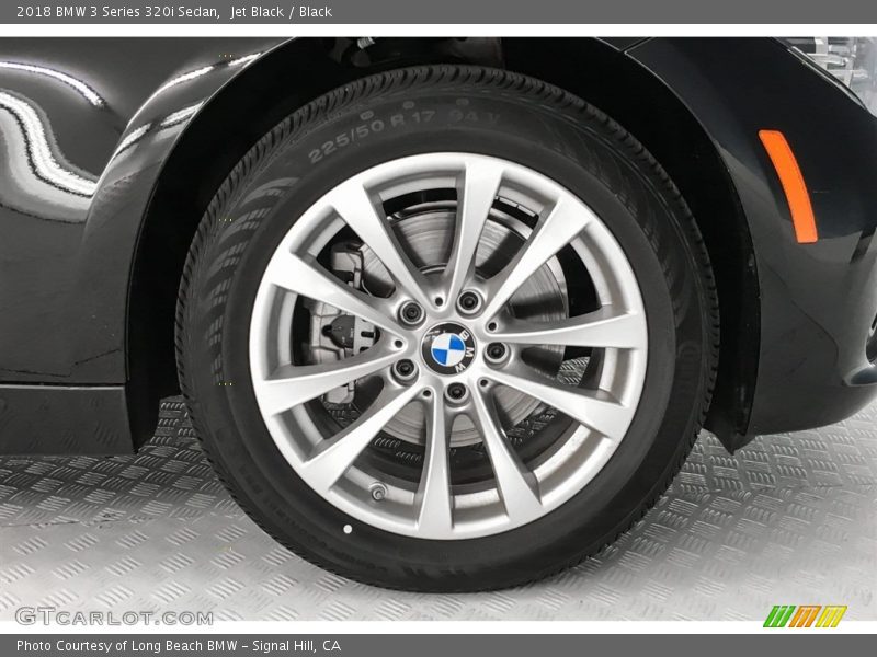 Jet Black / Black 2018 BMW 3 Series 320i Sedan