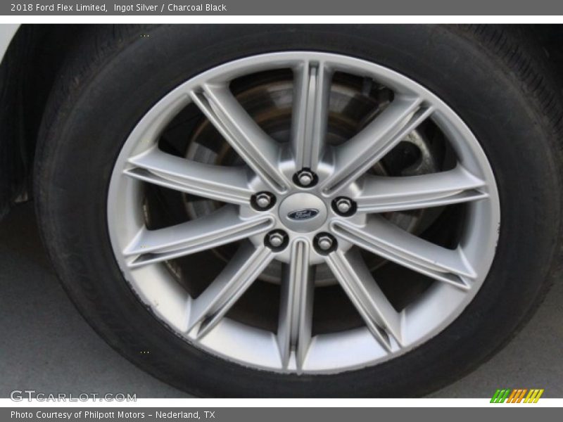 Ingot Silver / Charcoal Black 2018 Ford Flex Limited