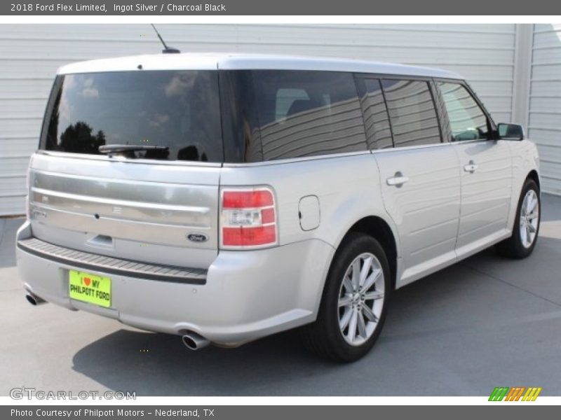 Ingot Silver / Charcoal Black 2018 Ford Flex Limited