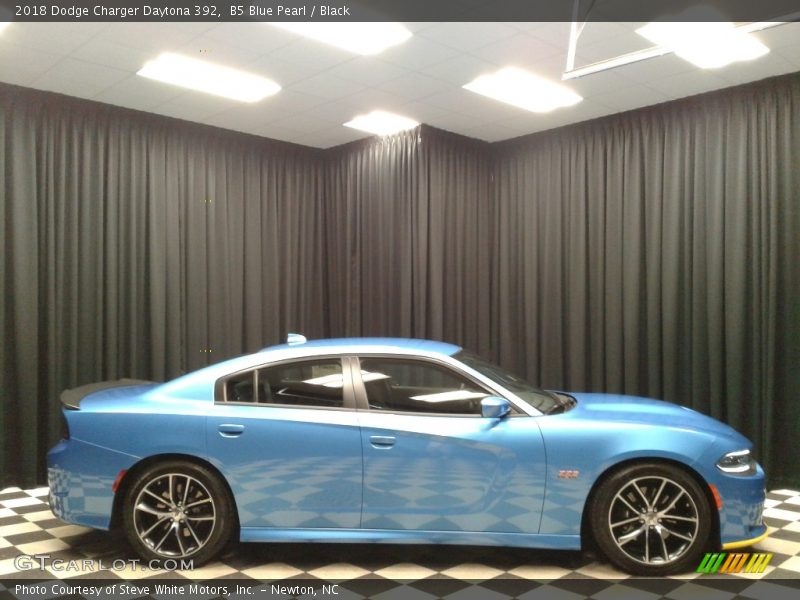B5 Blue Pearl / Black 2018 Dodge Charger Daytona 392
