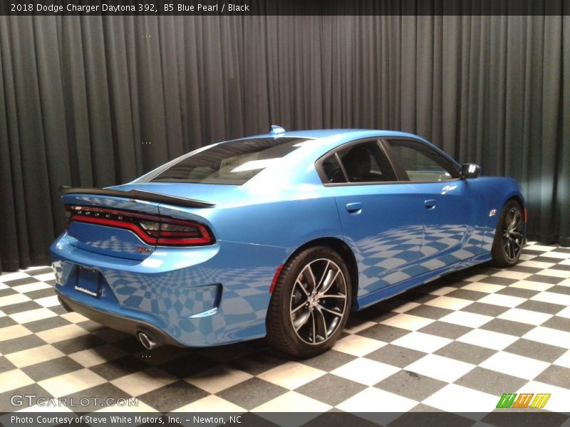 B5 Blue Pearl / Black 2018 Dodge Charger Daytona 392