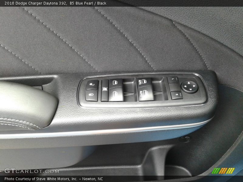 B5 Blue Pearl / Black 2018 Dodge Charger Daytona 392