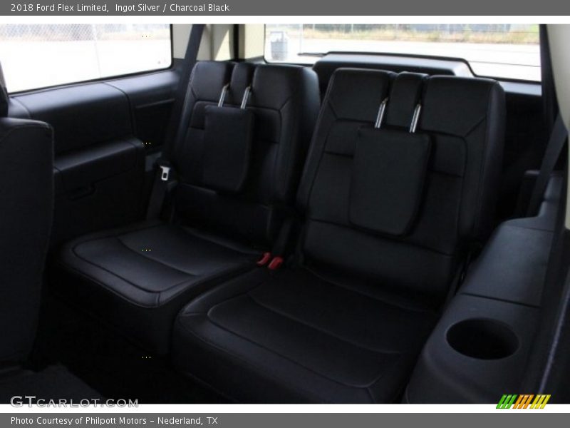 Ingot Silver / Charcoal Black 2018 Ford Flex Limited