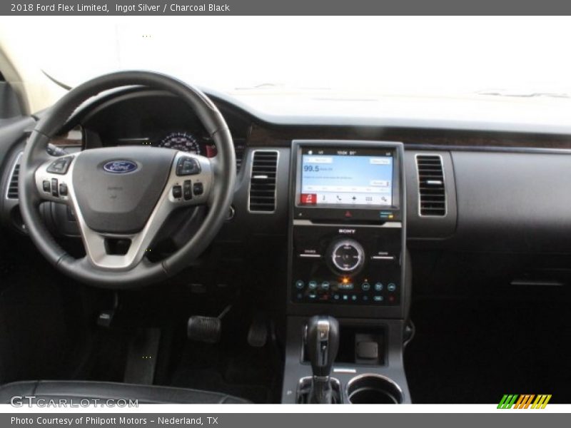 Ingot Silver / Charcoal Black 2018 Ford Flex Limited
