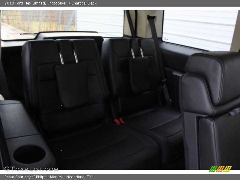 Ingot Silver / Charcoal Black 2018 Ford Flex Limited