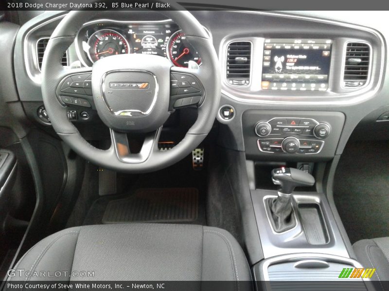 B5 Blue Pearl / Black 2018 Dodge Charger Daytona 392