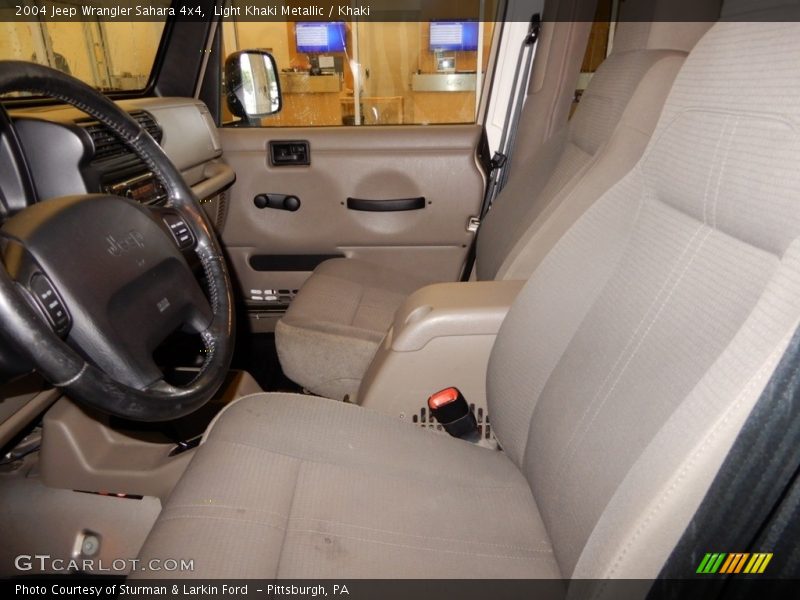 Light Khaki Metallic / Khaki 2004 Jeep Wrangler Sahara 4x4