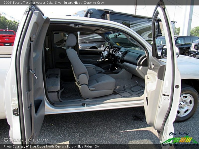 Silver Streak Mica / Graphite Gray 2006 Toyota Tacoma Access Cab