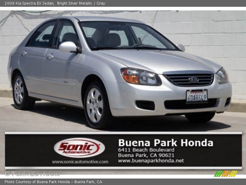 Bright Silver Metallic / Gray 2009 Kia Spectra EX Sedan