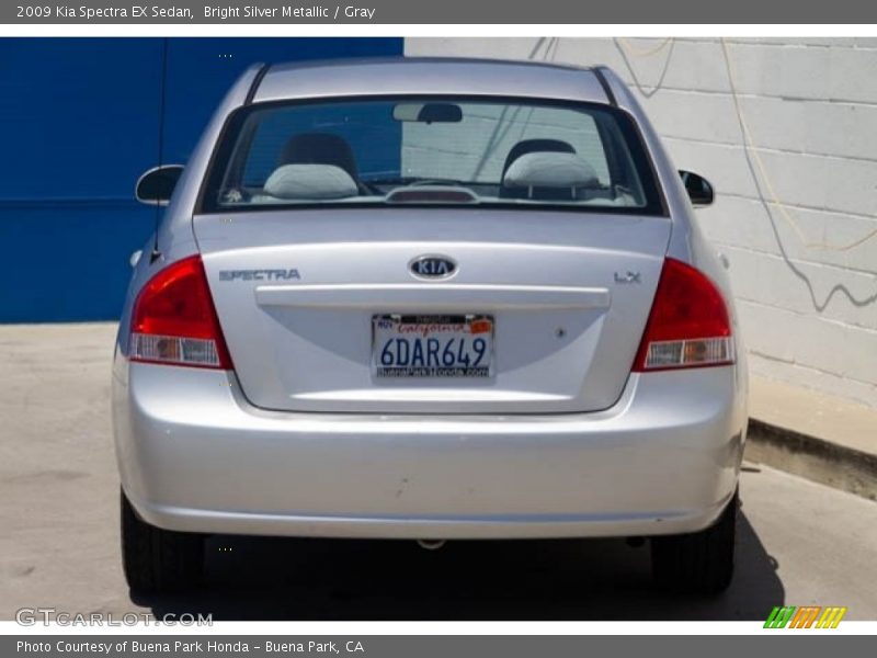 Bright Silver Metallic / Gray 2009 Kia Spectra EX Sedan