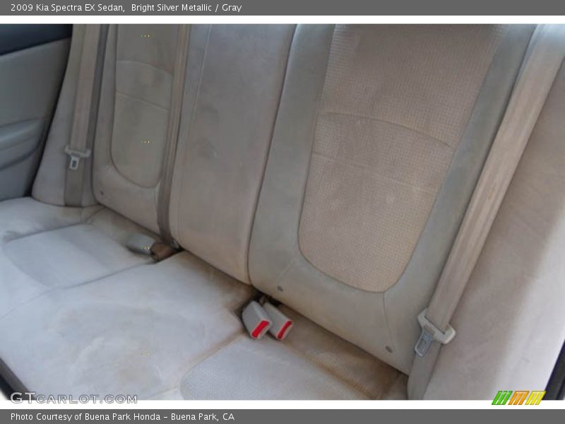 Bright Silver Metallic / Gray 2009 Kia Spectra EX Sedan