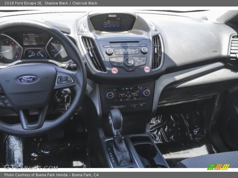 Shadow Black / Charcoal Black 2018 Ford Escape SE