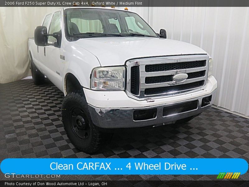 Oxford White / Medium Flint 2006 Ford F250 Super Duty XL Crew Cab 4x4