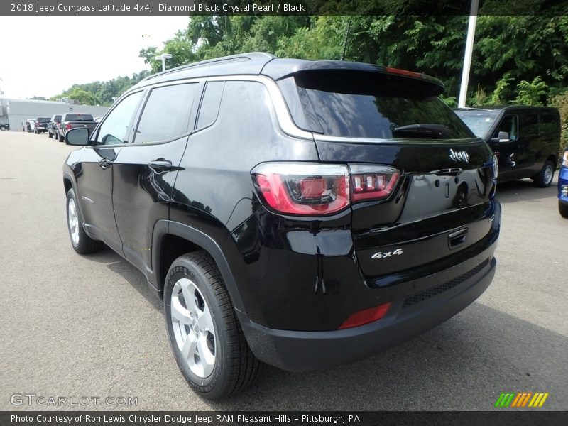 Diamond Black Crystal Pearl / Black 2018 Jeep Compass Latitude 4x4