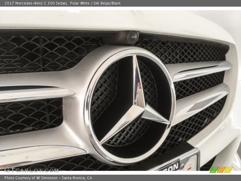 Polar White / Silk Beige/Black 2017 Mercedes-Benz C 300 Sedan