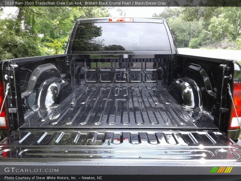 Brilliant Black Crystal Pearl / Black/Diesel Gray 2018 Ram 2500 Tradesman Crew Cab 4x4