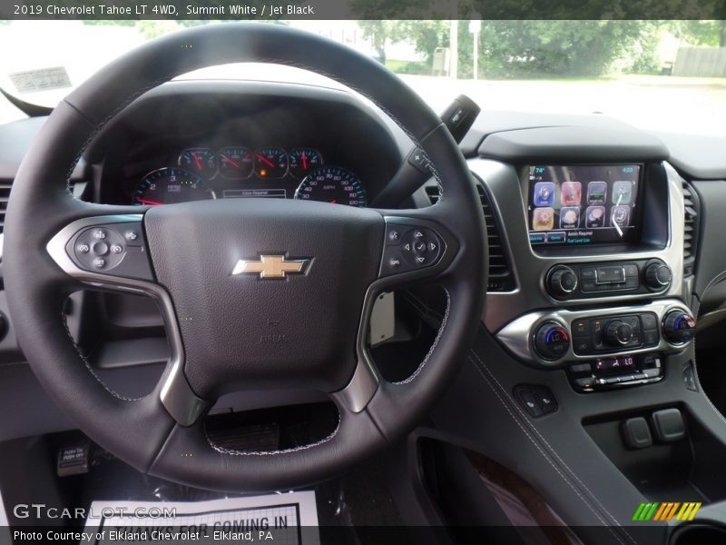 Summit White / Jet Black 2019 Chevrolet Tahoe LT 4WD