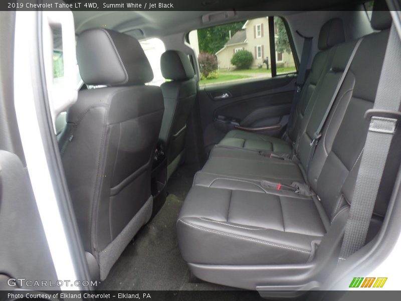 Summit White / Jet Black 2019 Chevrolet Tahoe LT 4WD