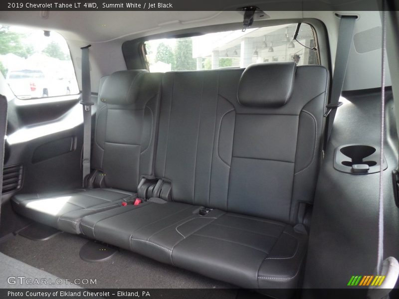 Summit White / Jet Black 2019 Chevrolet Tahoe LT 4WD