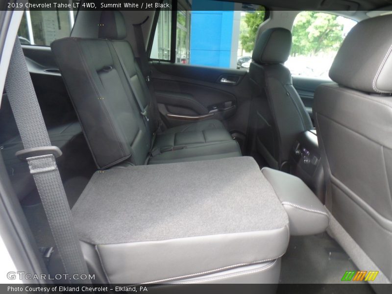 Summit White / Jet Black 2019 Chevrolet Tahoe LT 4WD
