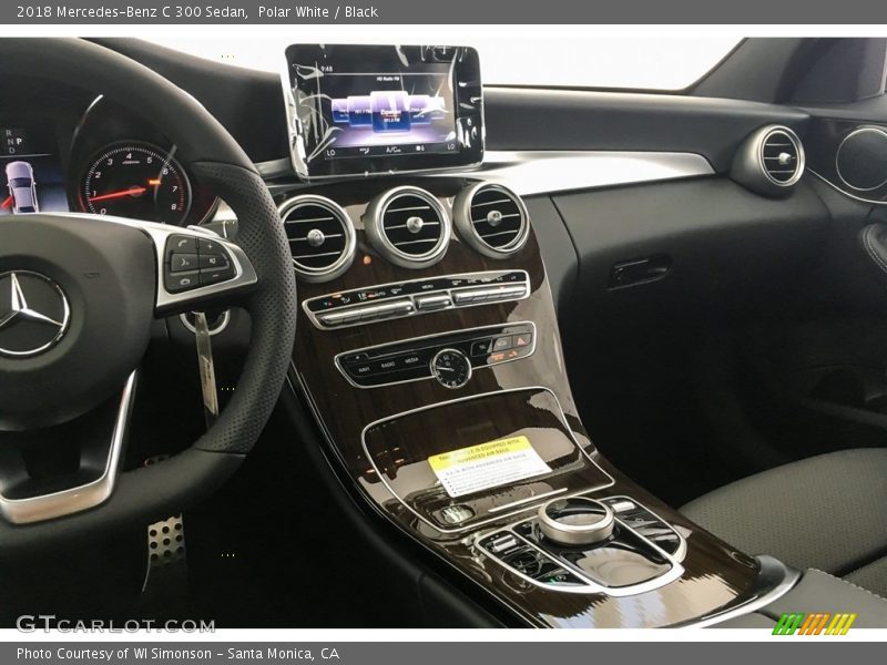 Polar White / Black 2018 Mercedes-Benz C 300 Sedan