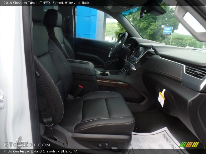 Summit White / Jet Black 2019 Chevrolet Tahoe LT 4WD