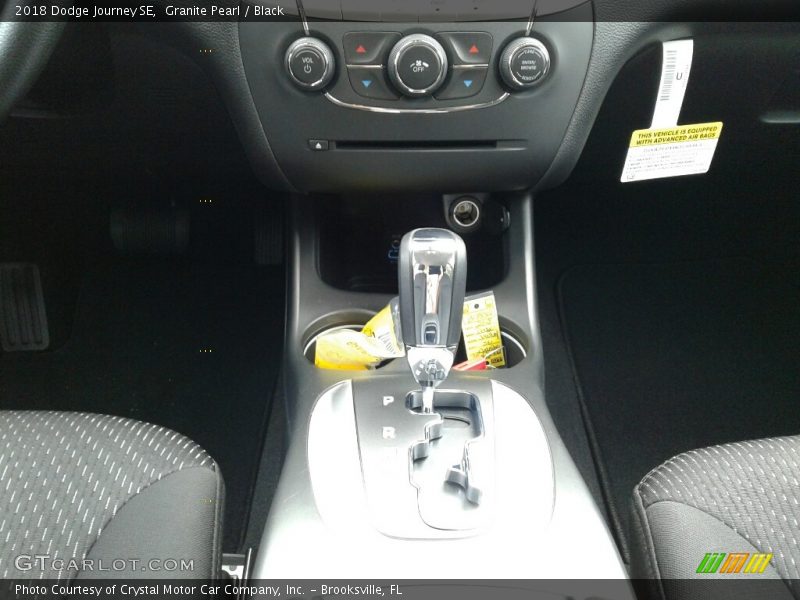 Granite Pearl / Black 2018 Dodge Journey SE