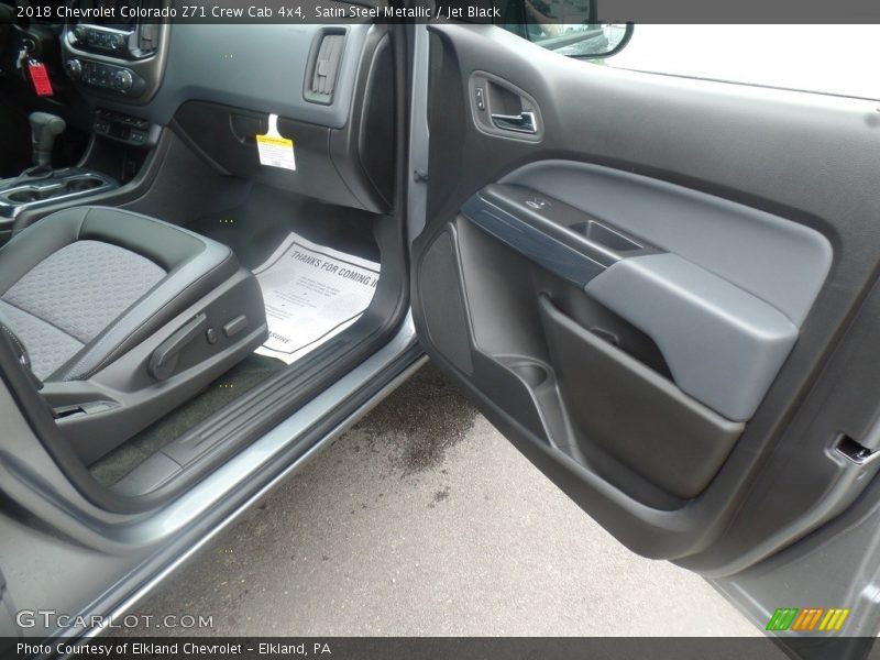 Satin Steel Metallic / Jet Black 2018 Chevrolet Colorado Z71 Crew Cab 4x4