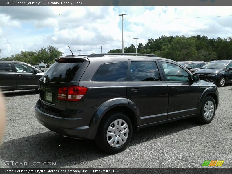 Granite Pearl / Black 2018 Dodge Journey SE