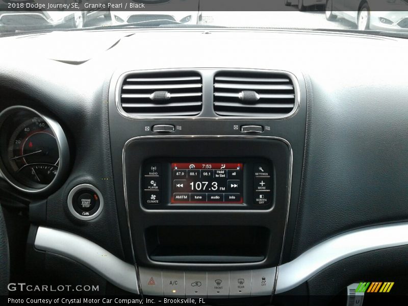 Granite Pearl / Black 2018 Dodge Journey SE