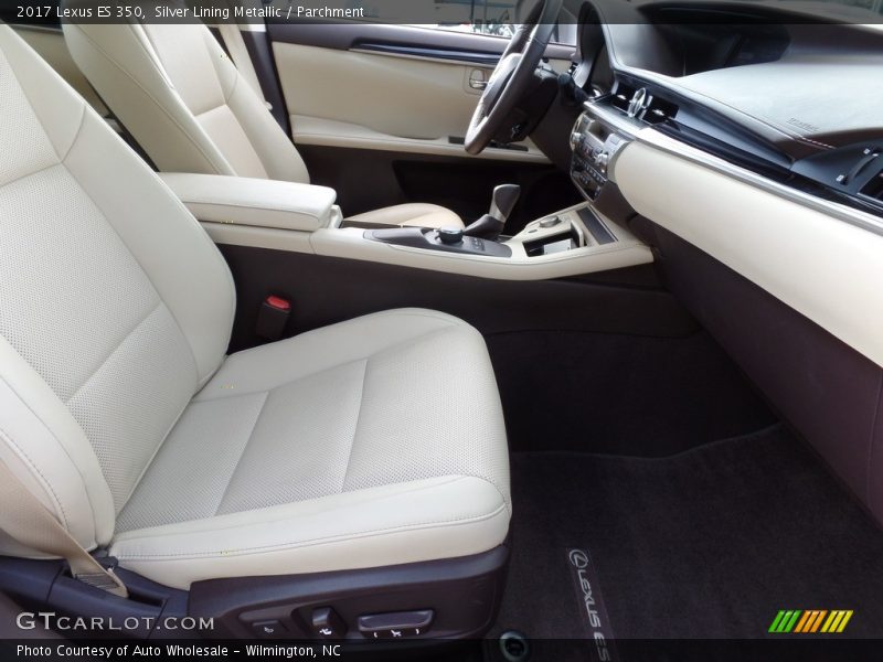 Silver Lining Metallic / Parchment 2017 Lexus ES 350