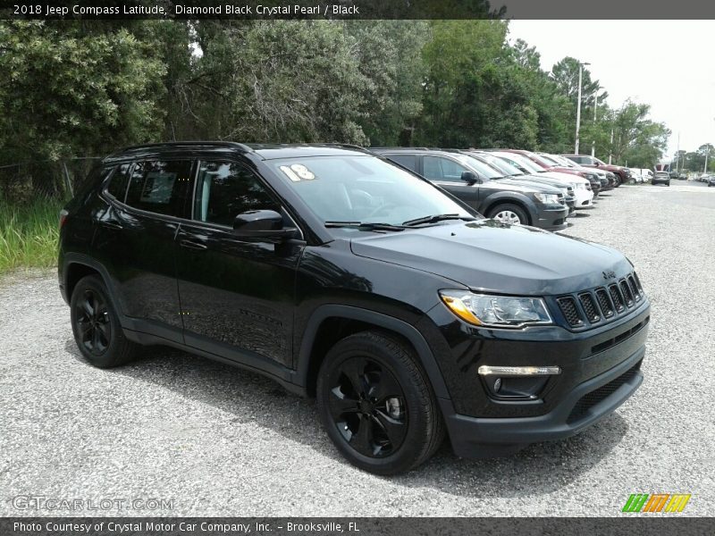 Diamond Black Crystal Pearl / Black 2018 Jeep Compass Latitude